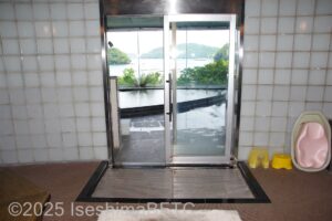 女性用大浴場　浴室入口