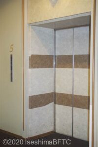 エレベーター2　外観