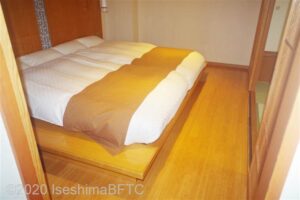 特別室222号室　ベッドのようす