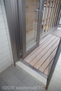 特別室222号室　露天風呂への入口