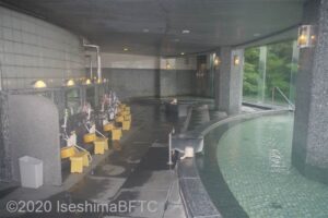 女性用大浴場　浴室のようす