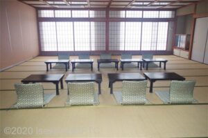 4階中宴会場　畳での利用のようす