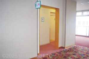 みぎわ館7階トイレ入口