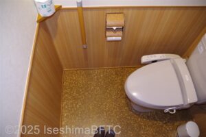 みぎわ館和室　トイレ