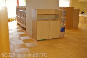 「みぎわの湯」男性用大浴場脱衣所