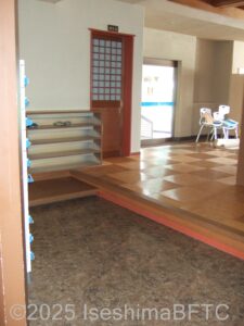 「岬の湯」脱衣所入口