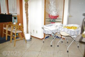 レストラン「ラルジュ」子ども用いす・移動式ベビーラック