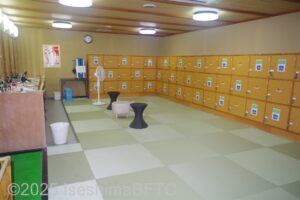 男性用大浴場　脱衣所