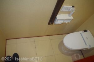 海側絶景展望風呂付き客室　トイレ