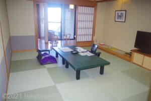 海側露天風呂付き客室　室内のようす