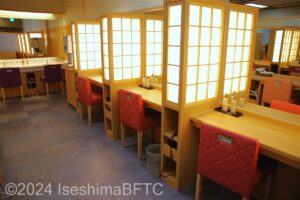 嬉春亭女性用大浴場　パウダーコーナー