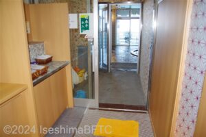 嬉春亭女性用大浴場　浴室入口