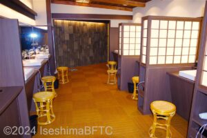 南館男性用大浴場　脱衣所の洗面