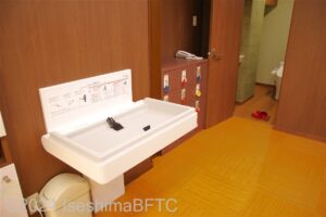 南館女性用大浴場　ベビーシート