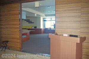 回転展望レストラン入口