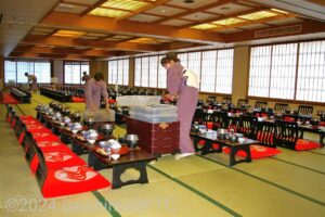 畳敷きの宴会場のようす