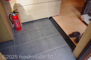 ユニバーサルスイート　上がりかまちの段差