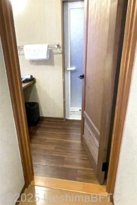 フォレストDLX　洗面脱衣室入口