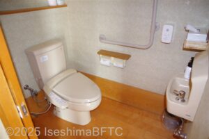 女性用大浴場脱衣所のトイレ