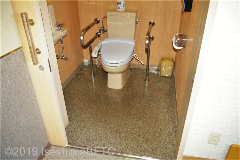 4階大浴場「ようよう」湯上り処のトイレ